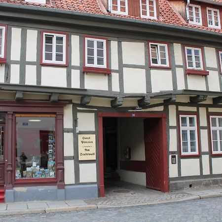 Hotel Am Stadtwall Кведлинбург Экстерьер фото
